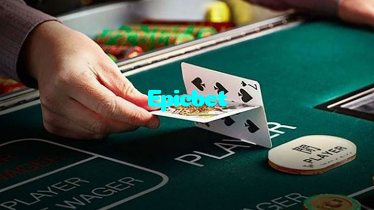 پاکستان میں پوکر کلاسک ٹور میں بیٹنگ اور مستحکم کارڈ اوڈز